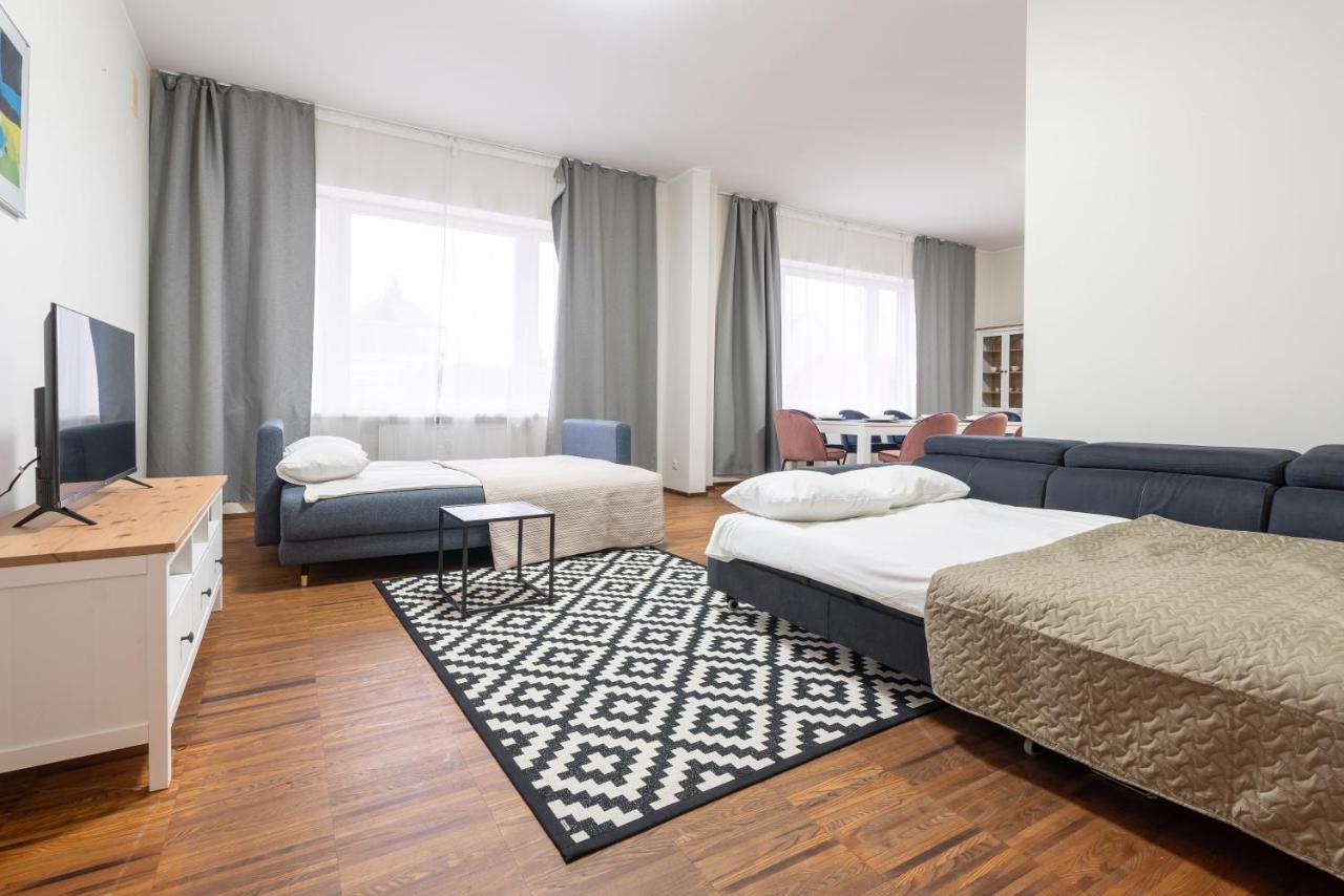 Old Town - Vaike Karja Apartment Tallinn Ngoại thất bức ảnh